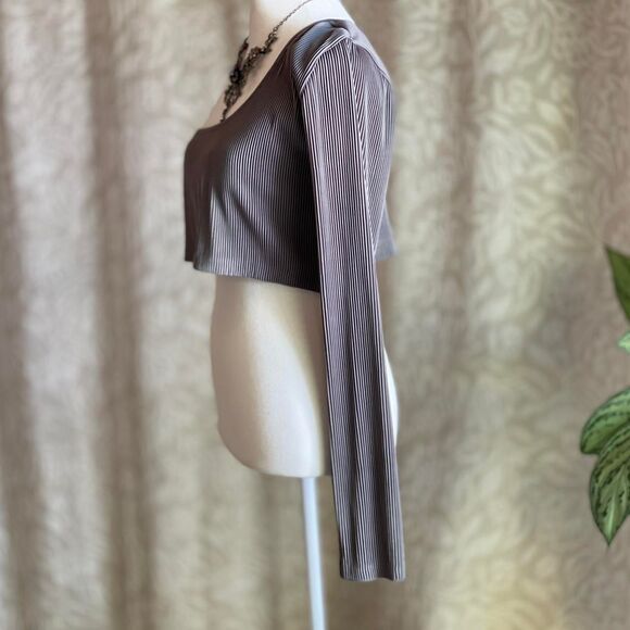 NWOT Manière de Voir One Shoulder Crop Top Gray Ribbed Long Sleeve US Size 12 - Picture 6 of 8